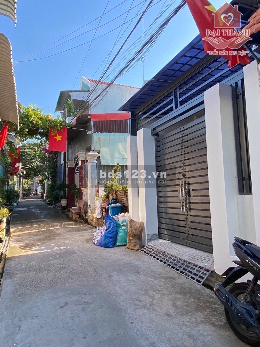 Bán nhà Phường An Bình có gác lửng sau lưng trường chính trị liên hệ 0945796079