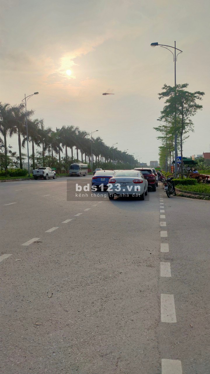 New city Phố Nối e bán 1 lô góc 1 lô thường mặt 69m lô góc pháp lý đầy đủ bàn giao ngay