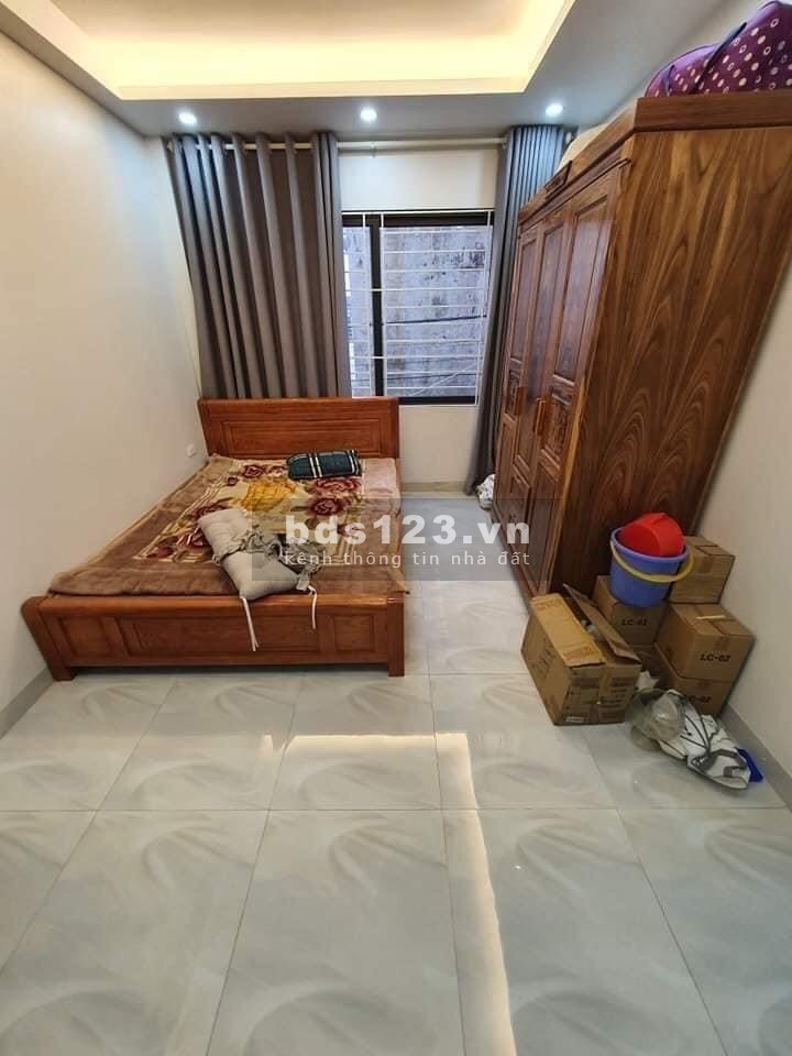 Nhà đẹp Ngọc Thụy, lô góc, ô tô đỗ cửa ngõ thông thoáng, 5 tầng DT 48m2 mặt tiền 4.5m, giá 4,8 tỷ