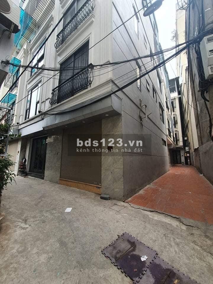 Nhà đẹp Ngọc Thụy, lô góc, ô tô đỗ cửa ngõ thông thoáng, 5 tầng DT 48m2 mặt tiền 4.5m, giá 4,8 tỷ