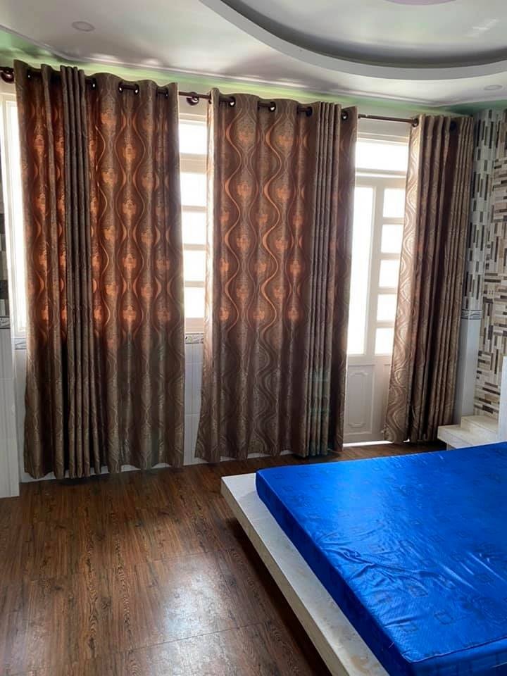 Bán khách sạn mặt tiền đường 25m, giá 10.6 tỷ phường Bình Hưng Hòa, Quận Bình Tân