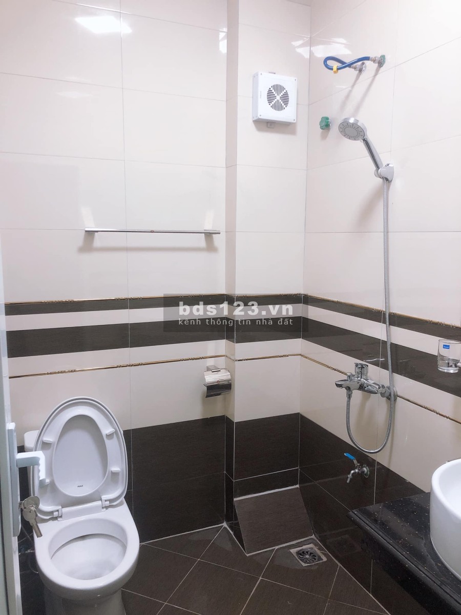 Bán nhà quận Hai Bà Trưng ô tô đỗ cửa, diện tích 60m2 đúc 5 tầng giá bán 8,7 Tỷ