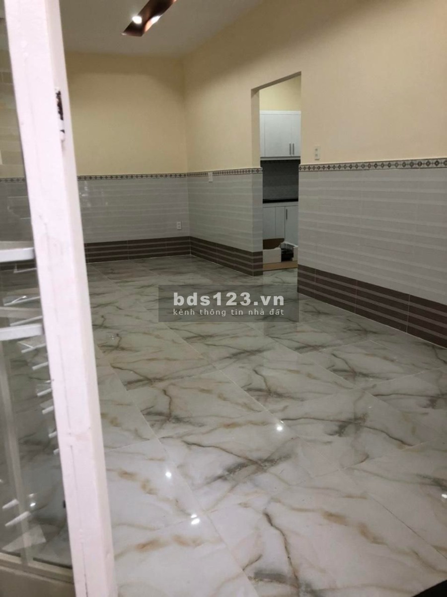 Bán nhà hẻm xe hơi Thành Mỹ, P9 Tân Bình, dtsd 49m2, 2 tầng, giá rẻ, nở hậu.