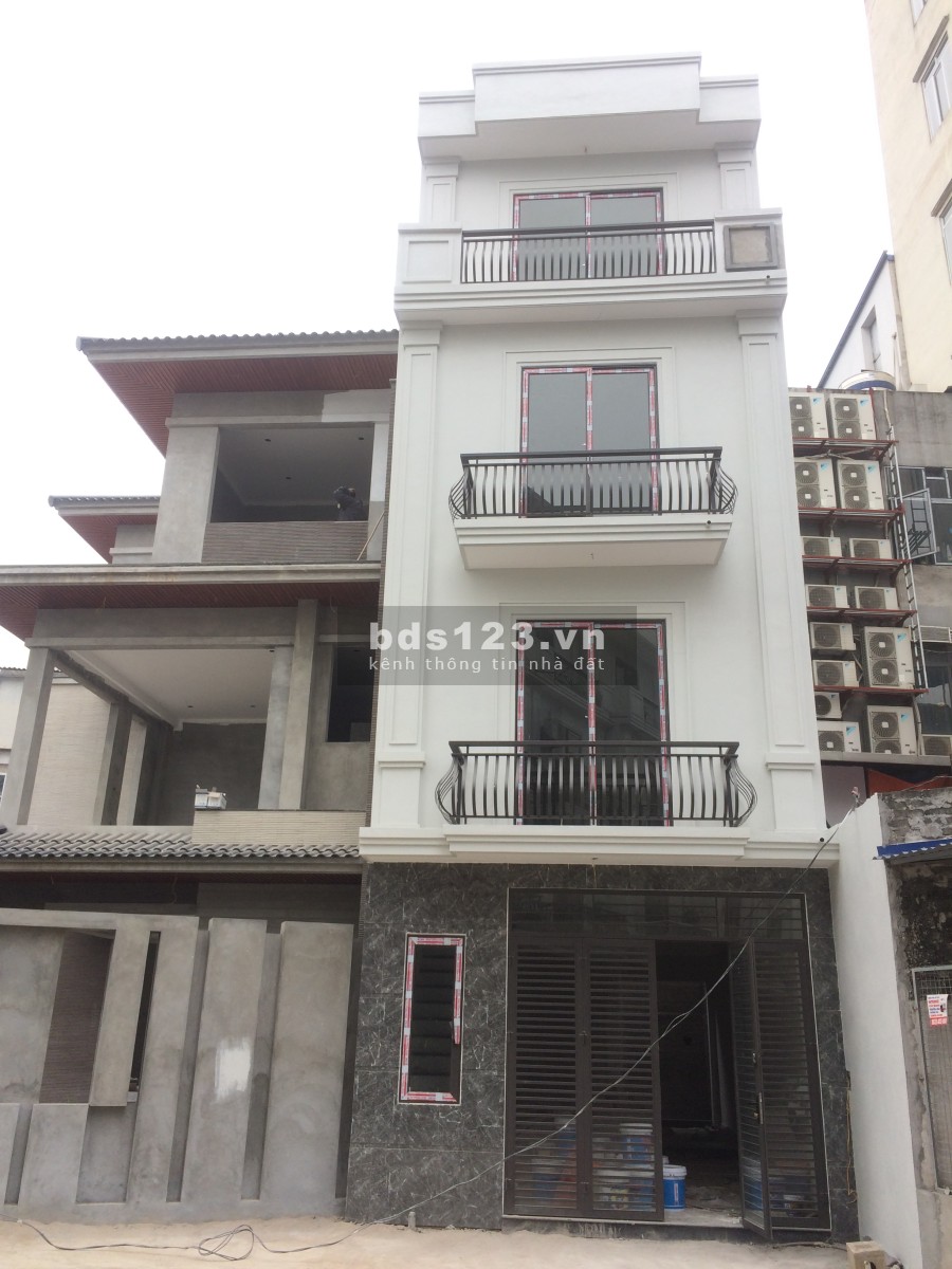 Cần bán ngôi nhà 4 tầng tại tp Thái Nguyên diện tích 46.2m2, liên hệ 0969288828 giá tốt