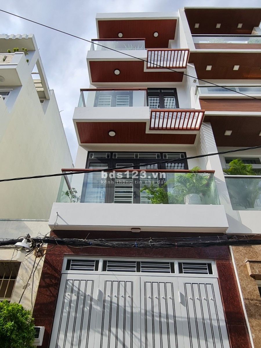 Bán gấp nhà nguyên căn hẻm xe hơi Quận Tân Bình, đúc 5 tầng, dtsd 60m2, giá chỉ 6,3 tỷ