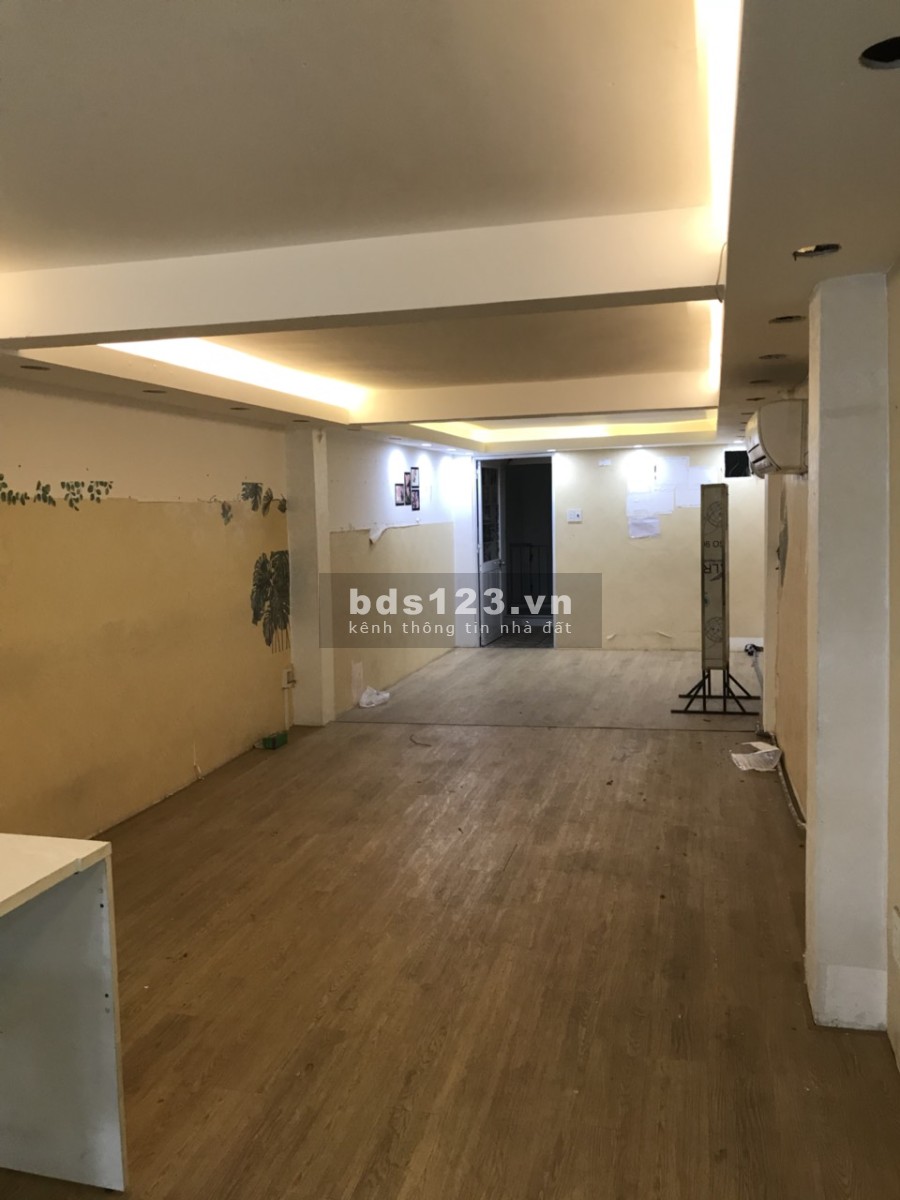 Cho thuê nhà nguyên căn mặt tiền kinh doanh, đường Võ Thị Sáu Quận 3 lh 0397913591