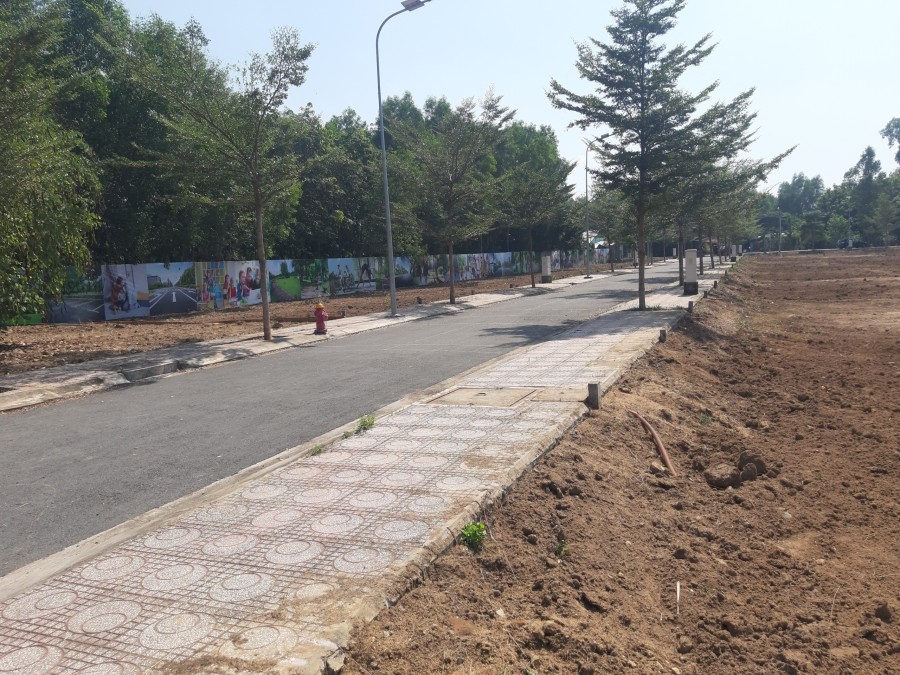 Cần bán lô đất 140m2 tại Đường Tam Thôn Hiệp, Cần Giờ. Giá 1.8 tỷ sổ hồng riêng, bàn giao ngay