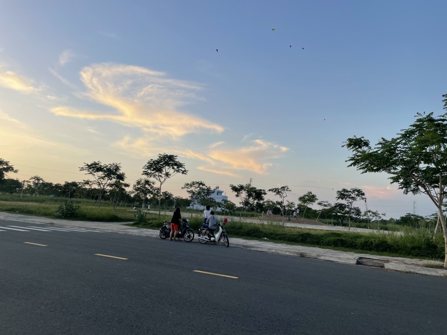 Đất nền sổ hồng riêng thích hợp đầu tư khu công nghiệp Long Hậu đường lớn, quy hoạch ổn định