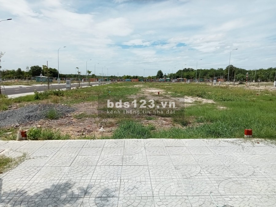 Đất nền khu công nghiệp Tân Uyên Bình Dương hỗ trợ trả góp, giá tốt, vị trí đắc địa