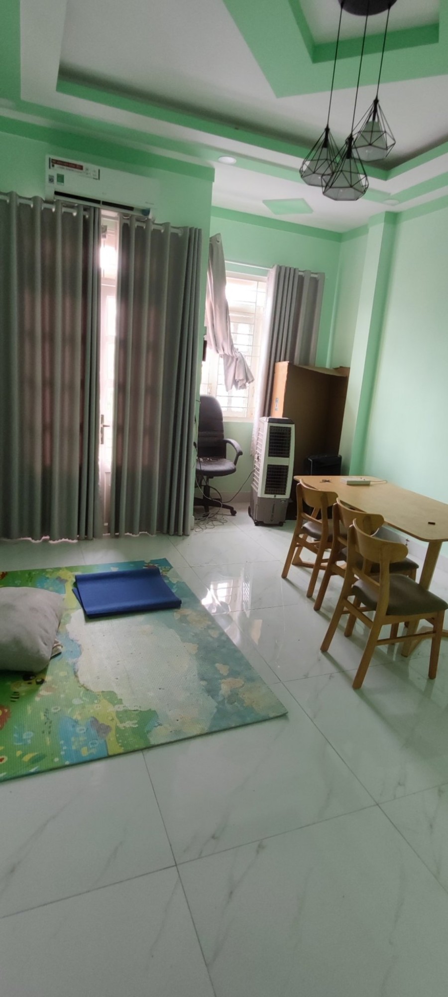 Bán nhà nguyên căn cấp 4 phường Hiệp Bình Phước đường xe hơi ra vào khu dân cư