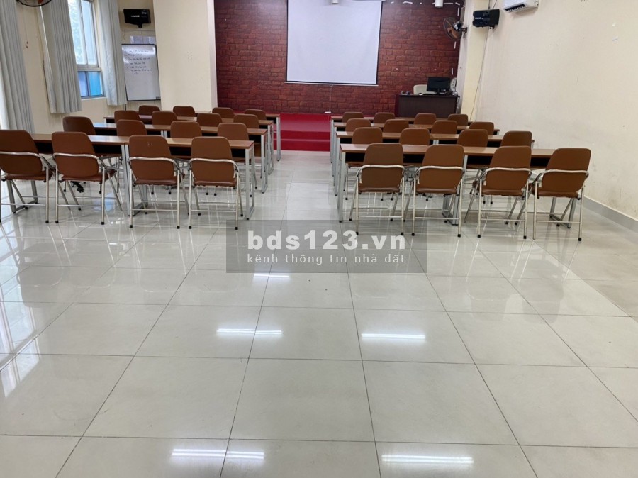 Cho thuê phòng học, phòng họp đầy đủ công năng, giá tốt, khu dân cư hiện hữu, hàng xóm văn minh