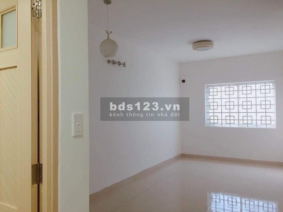 Căn hộ chung cư Hóc Môn giá rẻ tầng cao, view đẹp, liên hệ 0938951550, khu dân trí cao