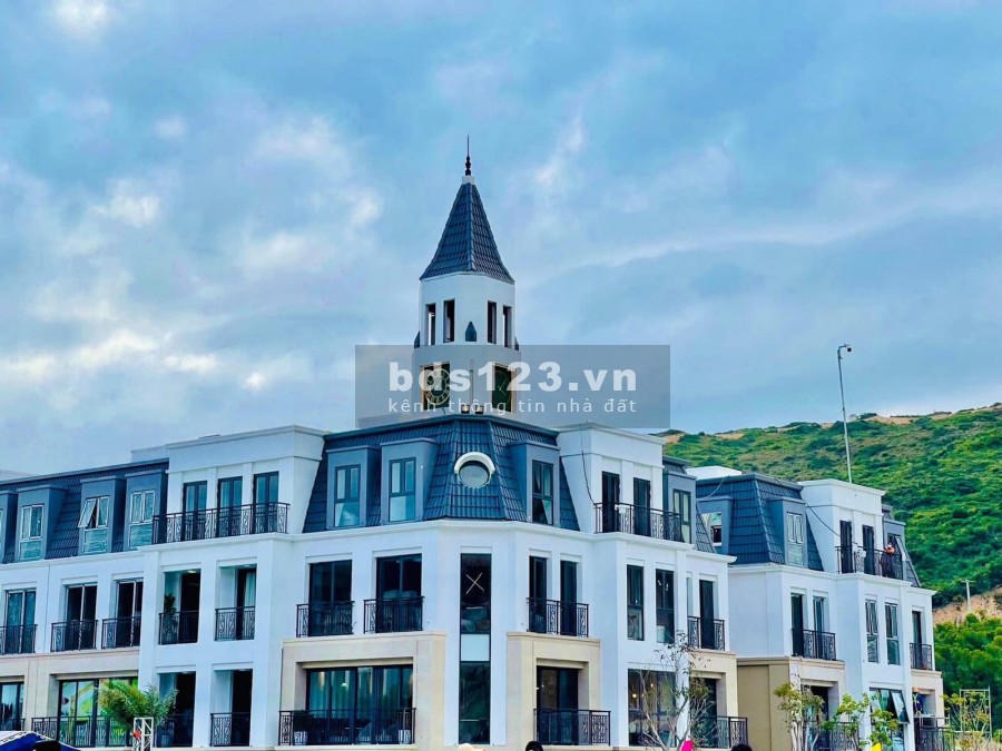 Shophouse Merryland Quy Nhơn, Cọc giữ chỗ 200 triệu/căn, Sở hữu chỉ với đầu tư ban đầu 3 tỷ