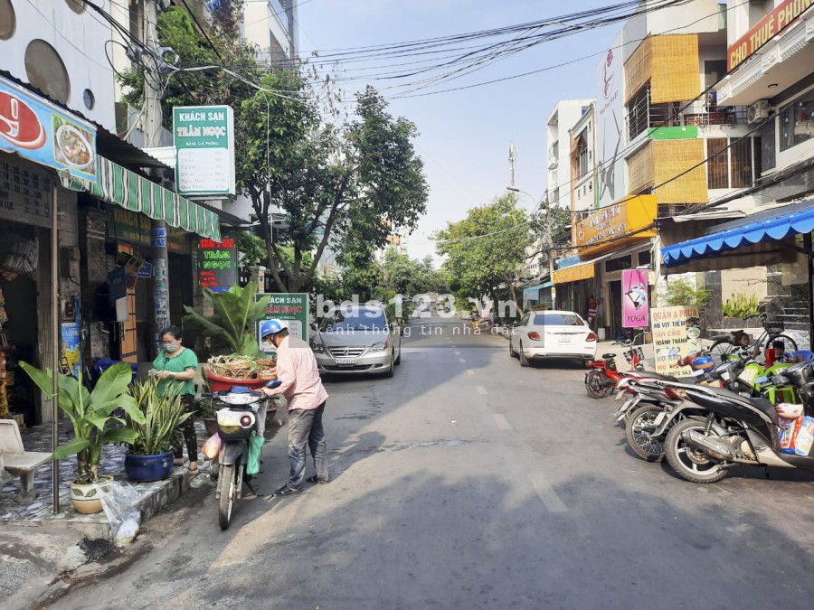 Bán nhà mặt tiền đường số 37 phường Tân Quy, Quận 7 giá bán 1 tỷ, thương lượng