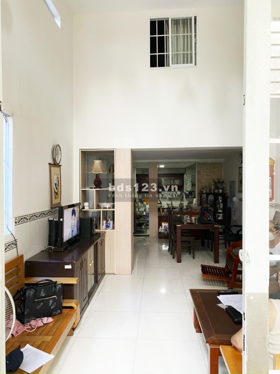 Bán nhà mặt tiền hẻm xe hơi số 2 đường 79, phường Tân Quy , Quận 7 sổ hồng đầy đủ