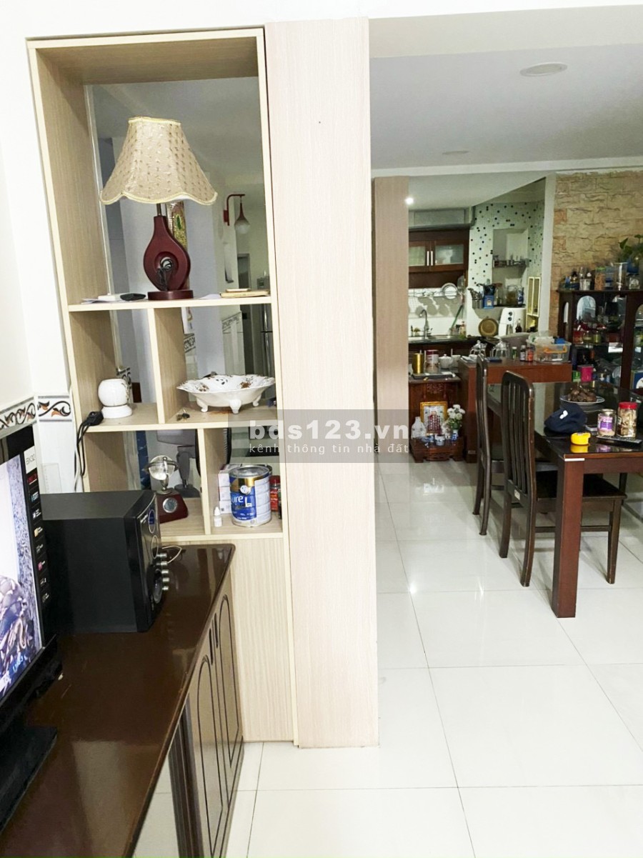 Bán nhà mặt tiền hẻm xe hơi số 2 đường 79, phường Tân Quy , Quận 7 sổ hồng đầy đủ