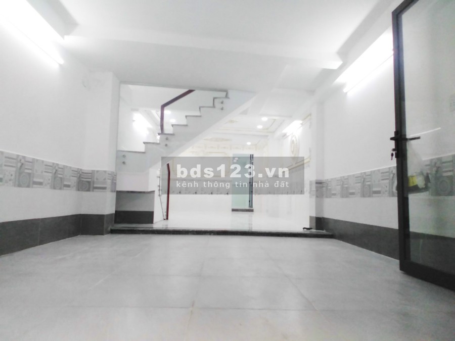 Bán nhà hẻm xe hơi 749 đường Huỳnh Tấn Phát, phường Phú Thuận, Quận 7