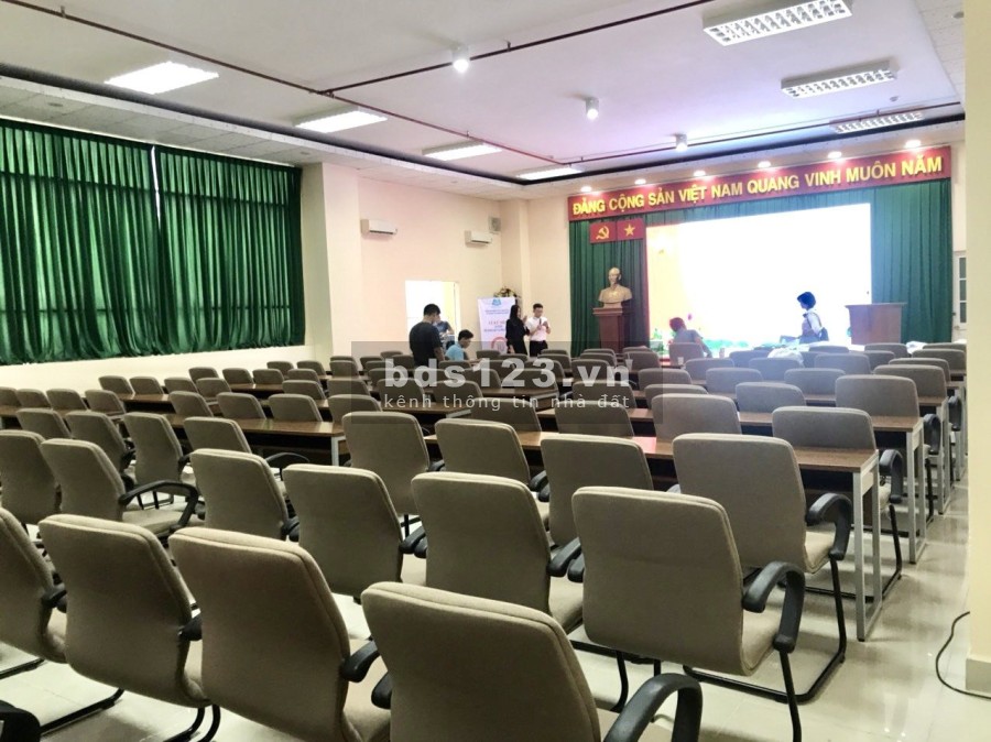 Cho thuê phòng học, phòng họp đầy đủ công năng, giá tốt, khu dân cư hiện hữu, hàng xóm văn minh