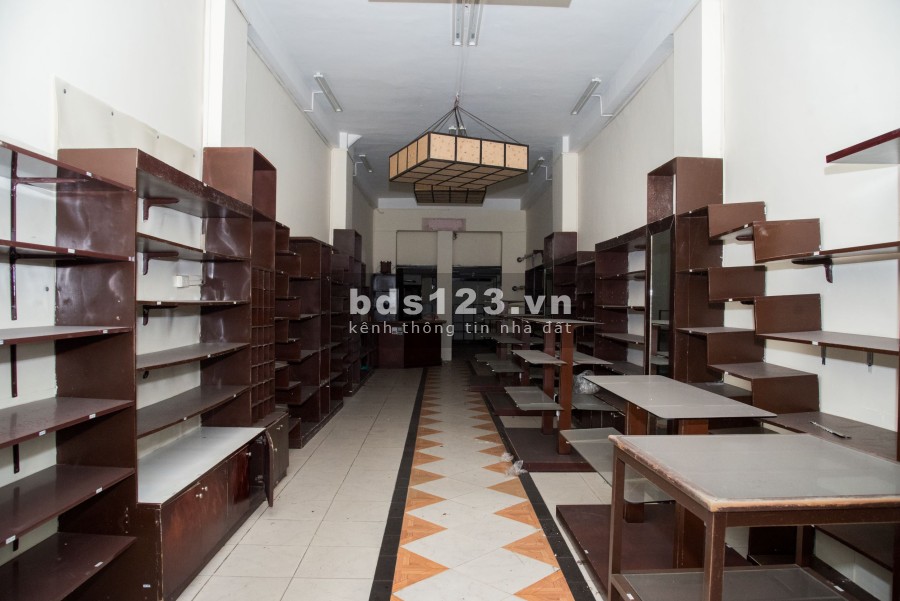 Chính chủ cho thuê mặt bằng 145 Đồng Khởi, Quận 1. 3.8x23m, liên hệ 0774843427