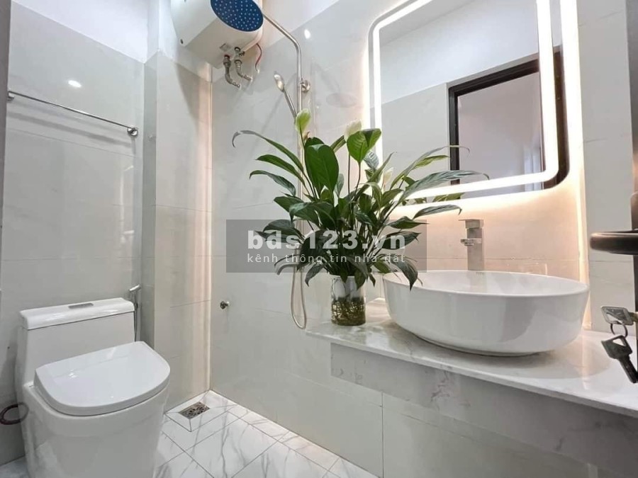 Nhà mới cực đẹp 4 tầng, ô tô gần Khương Trung, Thanh Xuân, giá chỉ 2.68 tỷ, sổ sẵn