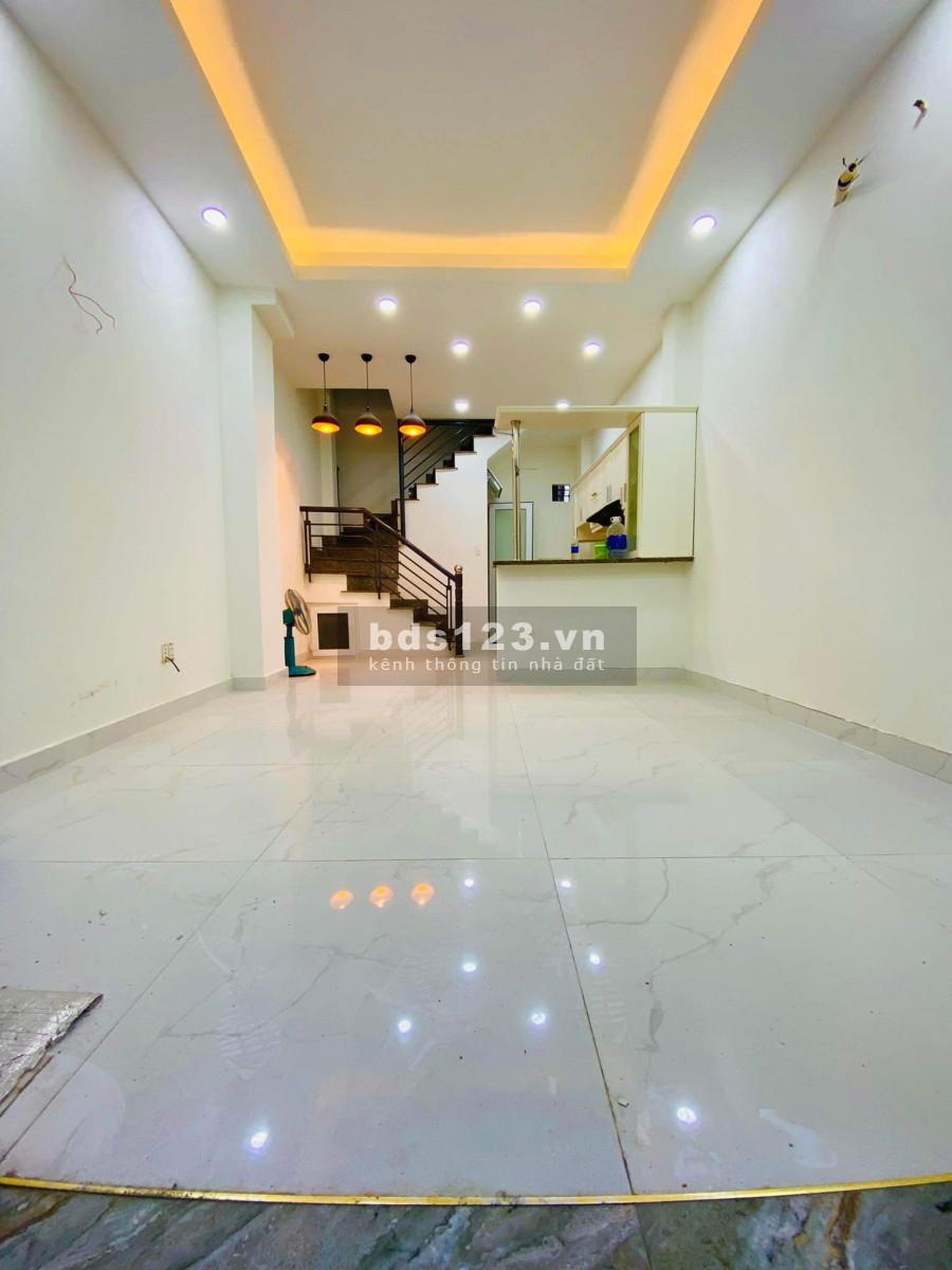 Nhà đẹp Đường Nguyễn Tri Phương, Phường 9 Quận 10 đầy đủ công năng