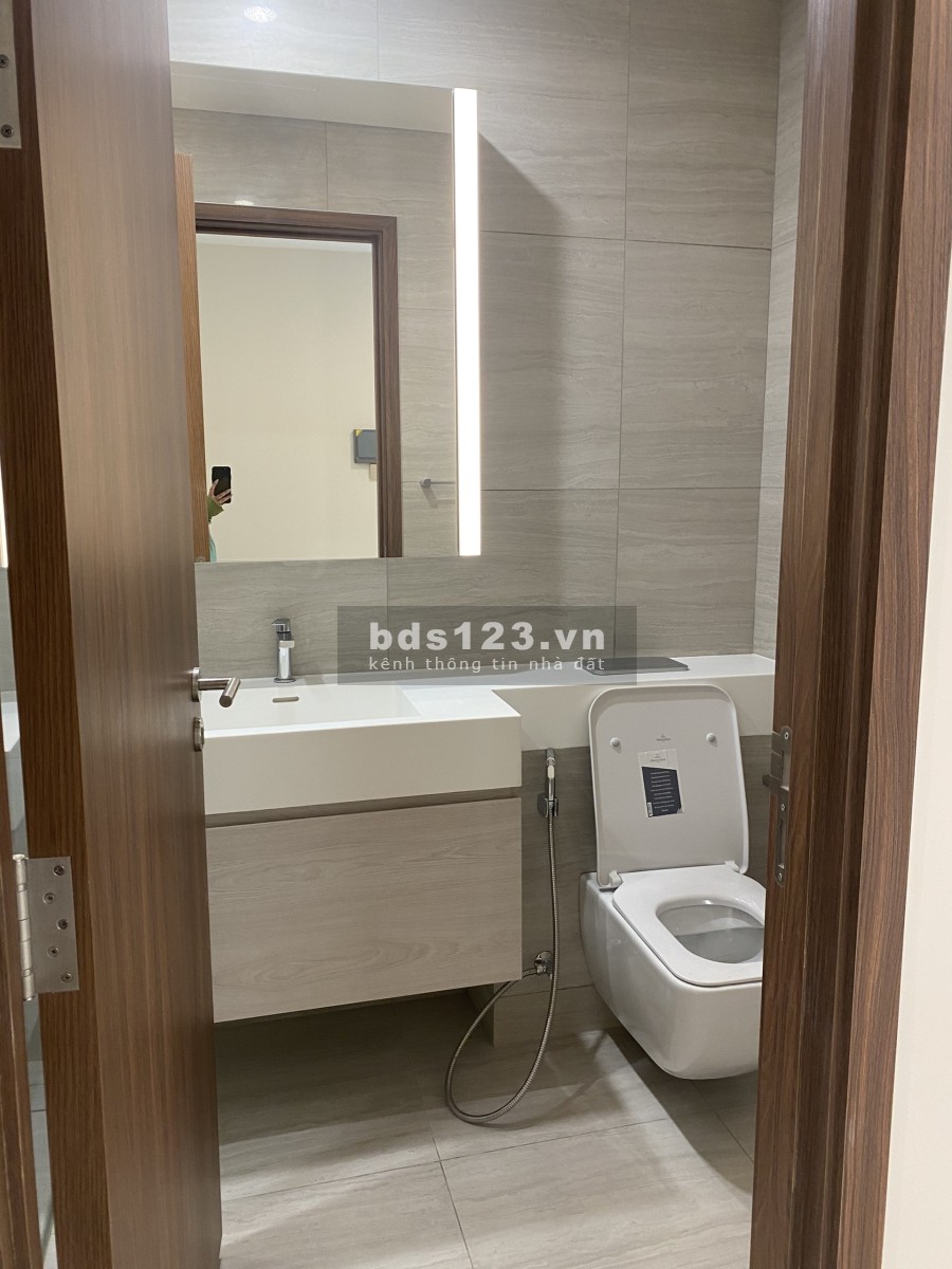 Bán 2PN 100m2 tặng sân vườn 100m2 bản giới hạn tại The Metropole liên hệ em Ngân IconP 0981.799.185