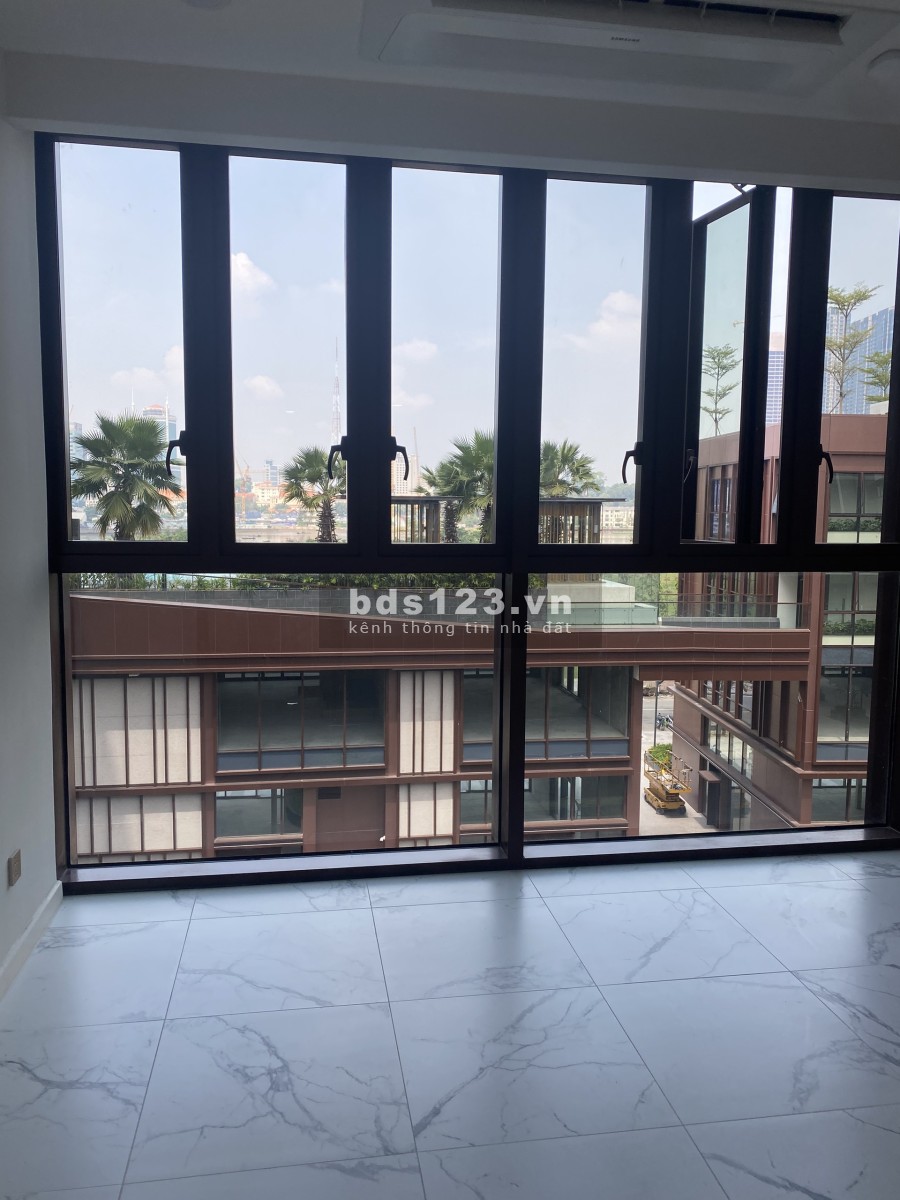 Bán 2PN 100m2 tặng sân vườn 100m2 bản giới hạn tại The Metropole liên hệ em Ngân IconP 0981.799.185