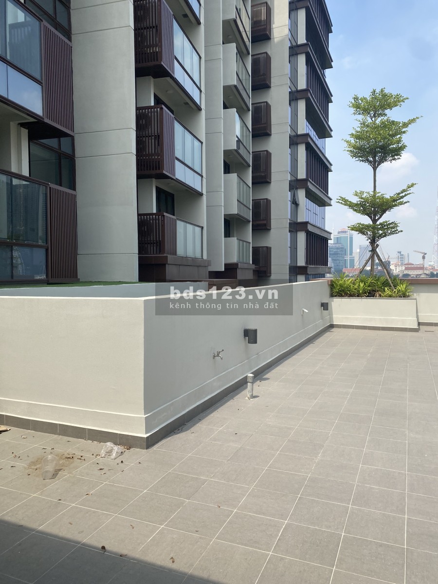Bán 2PN 100m2 tặng sân vườn 100m2 bản giới hạn tại The Metropole liên hệ em Ngân IconP 0981.799.185