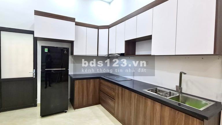 Chính chủ bàn nhà Minh Khai, Quận Hai Bà Trưng kinh doanh ngõ 2 ô tô dt 45m2, giá 1.45 tỷ