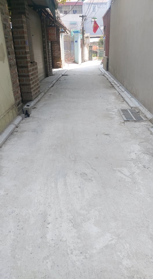 Bán nhà phố Bồ Đề, Long Biên, Hà Nội, diện tích 50m x5 tần mặt tiền 5m, ô tô đổ cửa, giá 7 tỷ hơn