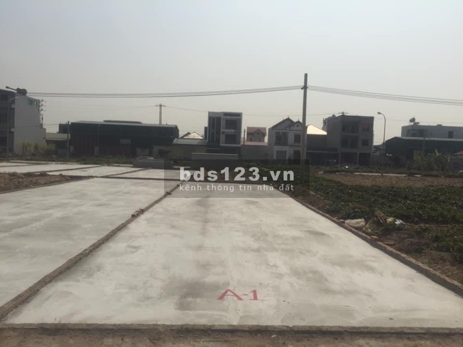 Bán đất dịch vụ xã Lại Yên Hoài Đức, Hà Nội, diện tích 75m2, mt 5m, giá 6x triệu/m2, sổ trao tay