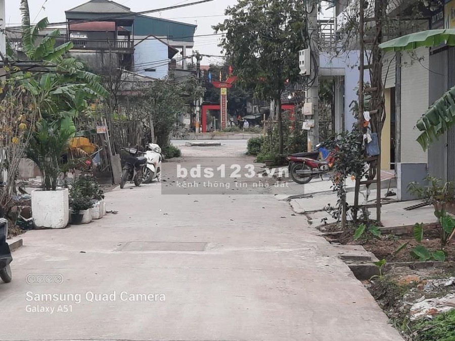 Bán đất dịch vụ xã Lại Yên Hoài Đức, Hà Nội, diện tích 75m2, mt 5m, giá 6x triệu/m2, sổ trao tay