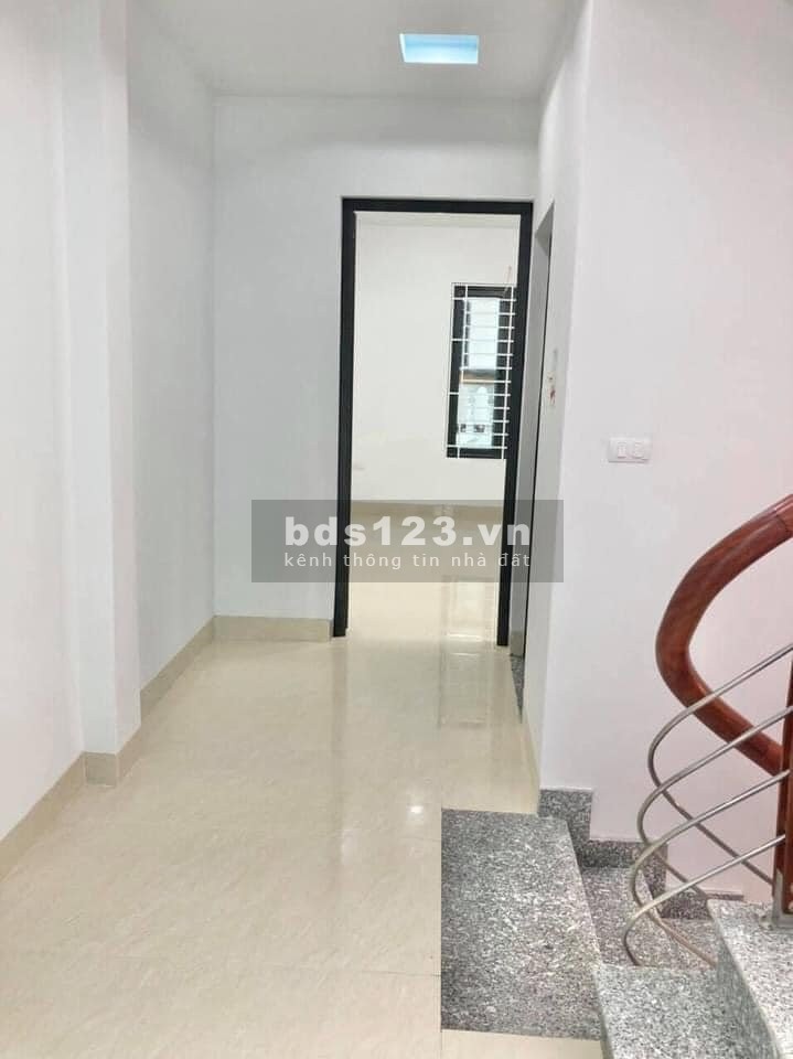 Bán nhà Thành Công – Đống Đa 50M, 5 tầng, mặt tiền 4.5M, giá nhỉnh 5 tỷ lh 0985755135
