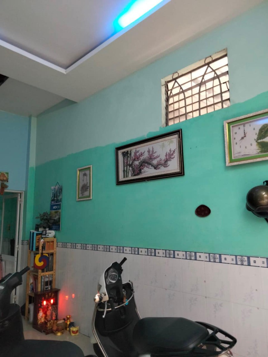 Nhà Phạm Văn Bạch, P.15, Quận Tân Bình diện tích 52m2 (4x13) hướng ĐN, giá bán 3.9 tỷ