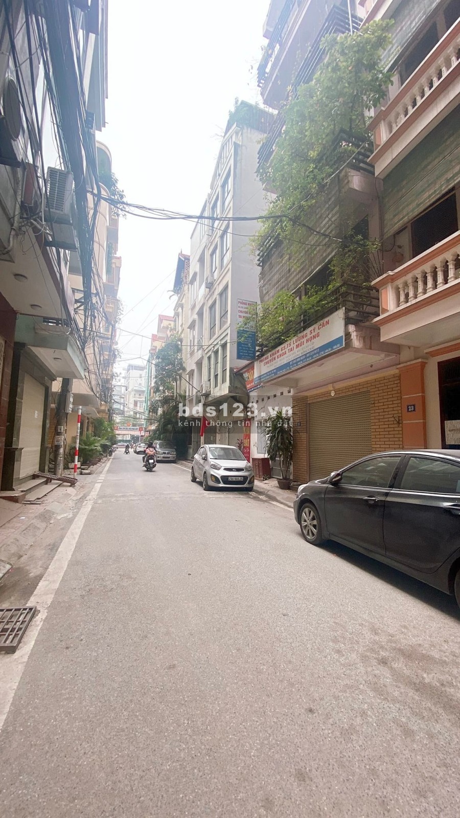 Bán nhà mặt ngõ 172 Lạc Long Quân, 2 mặt tiền, ô tô tránh, 50m2, nhỉnh 11 tỷ