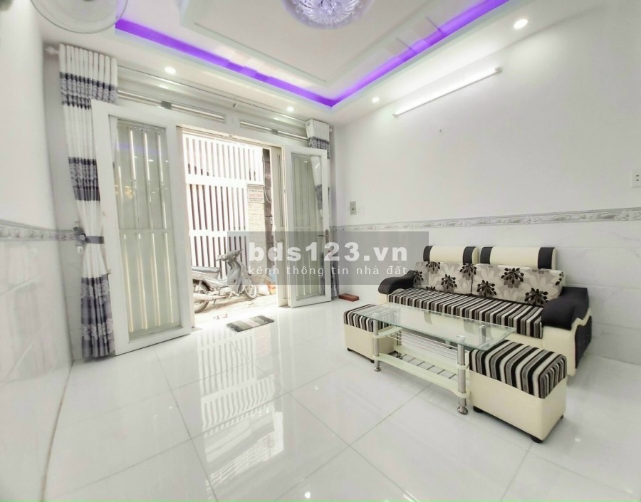 2PN/ 650 triệu/ 80m2 (sổ hồng riêng), gần chợ Bà Điểm , 0789.11.4979.