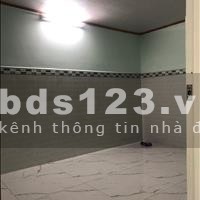 Cho thuê nhà nguyên căn đường Nguyễn Thị Tần Quận 8, gần cầu chữ Y dt 50m2, hẻm xe hơi