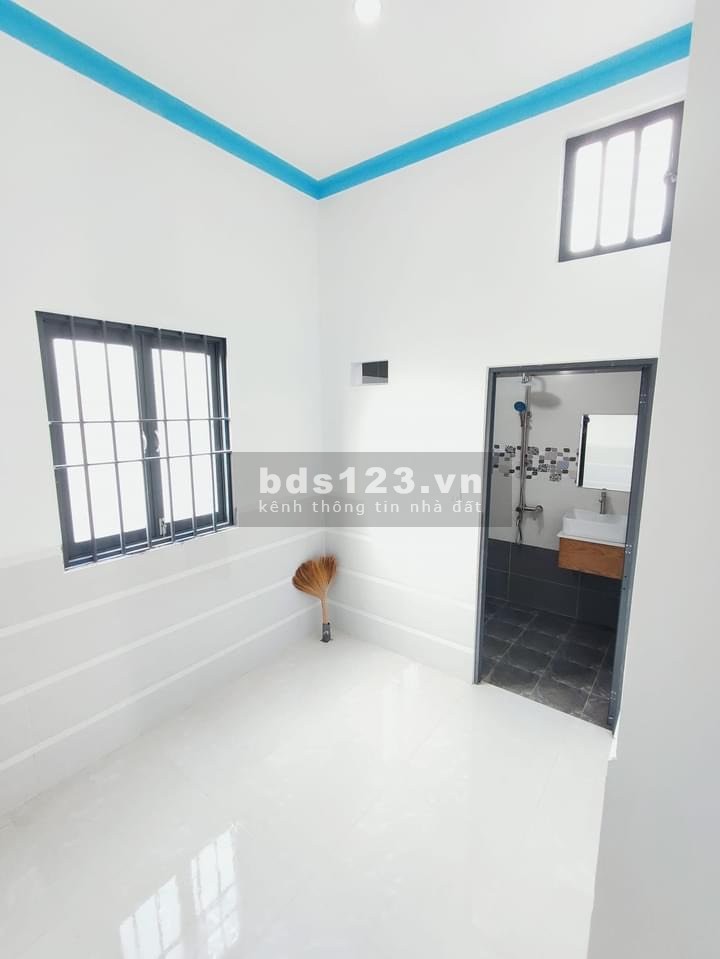 Nhà phố 1 trệt 2 lầu, Lê Văn Lương nối dài, sổ hồng riêng 100% ngân hàng hỗ trợ vay