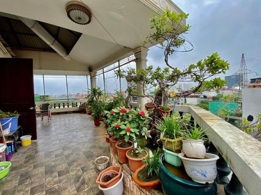 Nhà nguyên căn diện tích 44m2 3 Tầng Đẹp, Tặng Hết Nội Thất Nguyễn Văn Công Gò Vấp Giá 4,75 tỷ