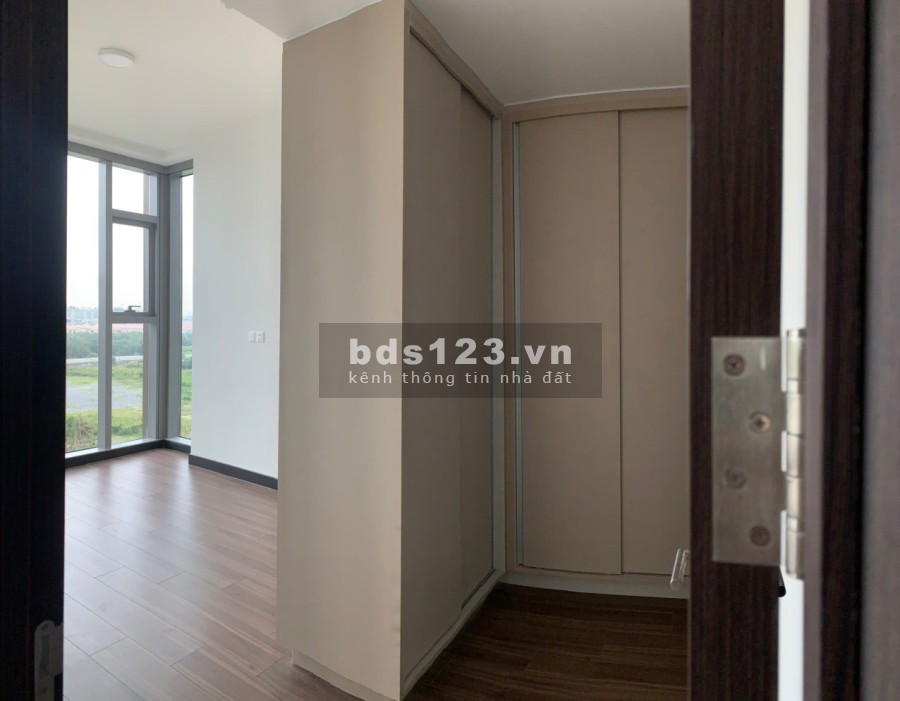 Cho thuê 2pn 94 m2 tại Empire City giá chỉ 18,5 triệu/ tháng liên hệ Ngân Iconp 0981.799.185