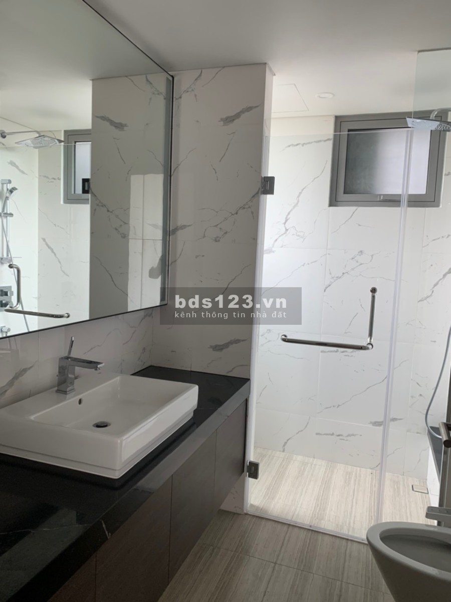 Cho thuê 2pn 94 m2 tại Empire City giá chỉ 18,5 triệu/ tháng liên hệ Ngân Iconp 0981.799.185