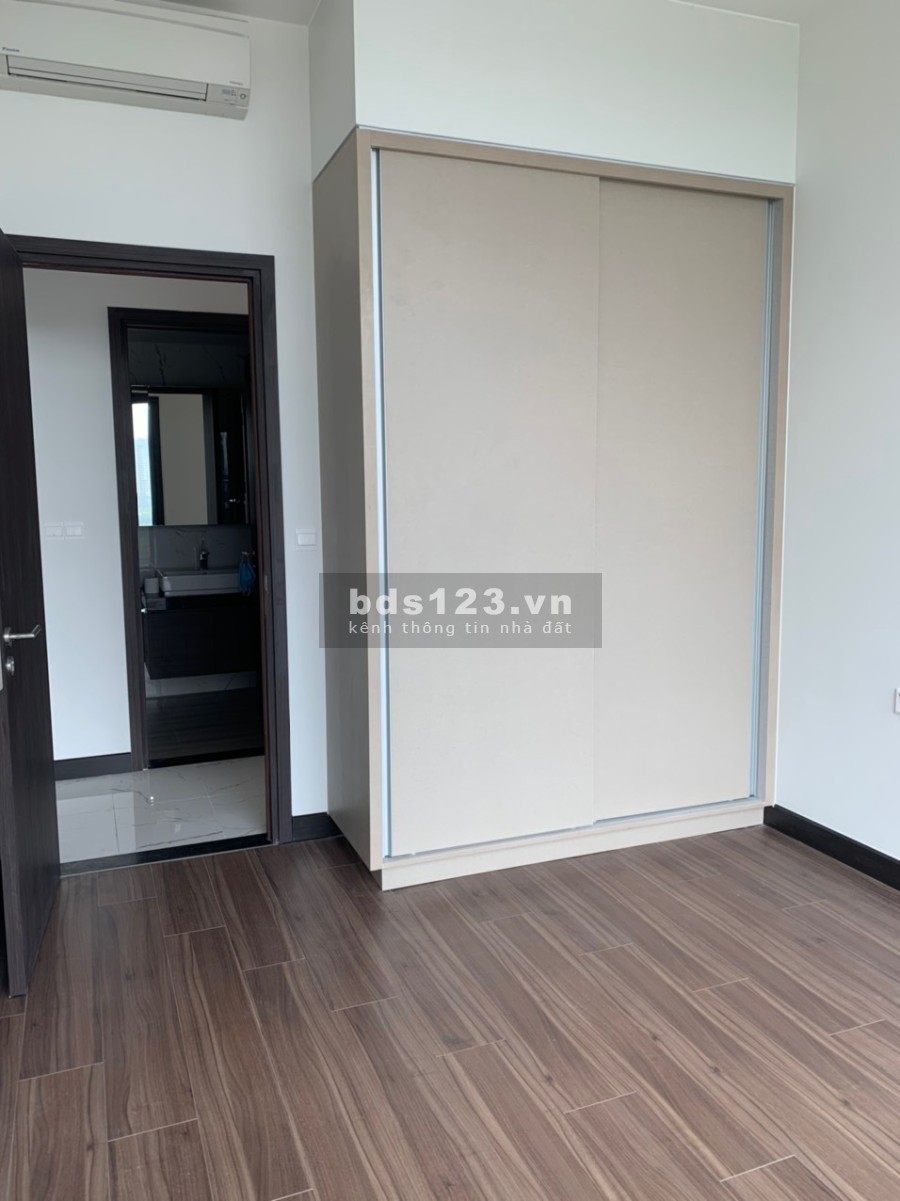 Cho thuê 2pn 94 m2 tại Empire City giá chỉ 18,5 triệu/ tháng liên hệ Ngân Iconp 0981.799.185