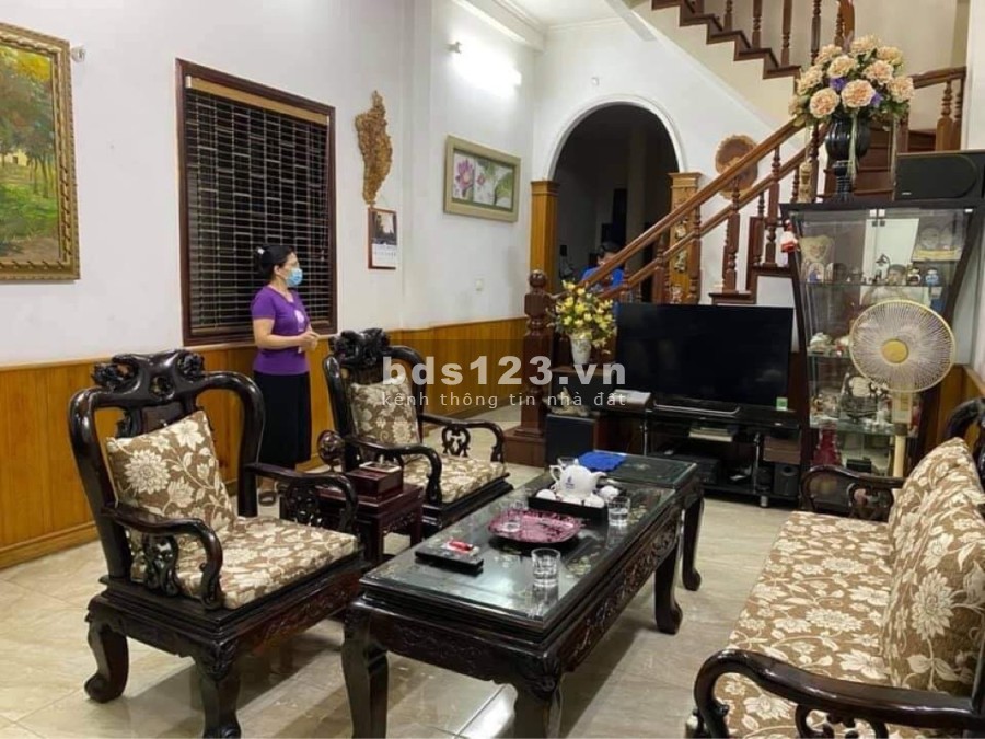 Bán nhà cực đẹp vị trí đắc địa liên hệ 0985065381, giá tốt đầu tư, khu dân cư đông đúc, giá tốt