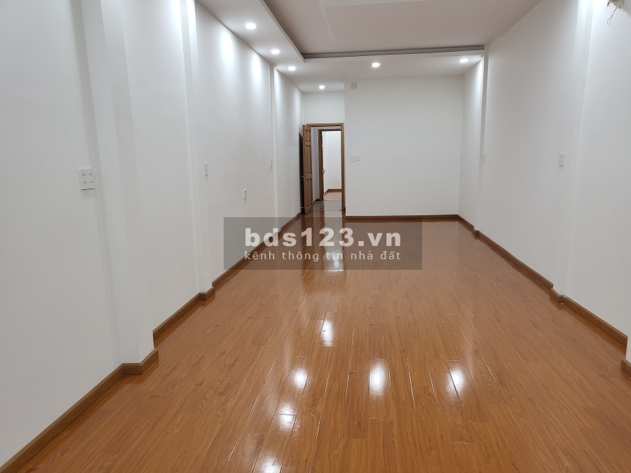 Nhà mặt tiền cho thuê nguyên căn, đẹp mới xinh tiện kinh doanh, đường rộng trung tâm Q. BÌNH THẠNH