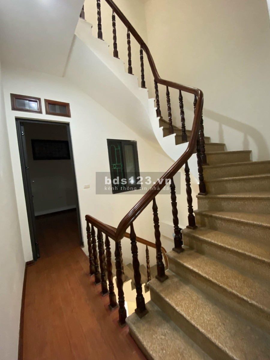 Chính chủ bán nhà ngõ 8 Quang Trung, diện tích sử dụng 45m2, 4 tầng, giá bán 4.5 tỷ