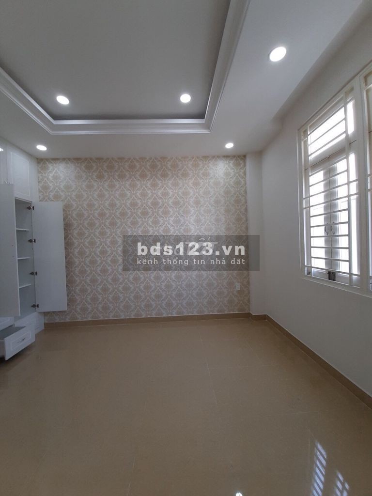 Bán gấp nhà trung tâm Quận 1 dtsd 44m2, 4 tầng giá chỉ 6.6 tỷ, Tân Định, Quận 1, Hồ Chí Minh
