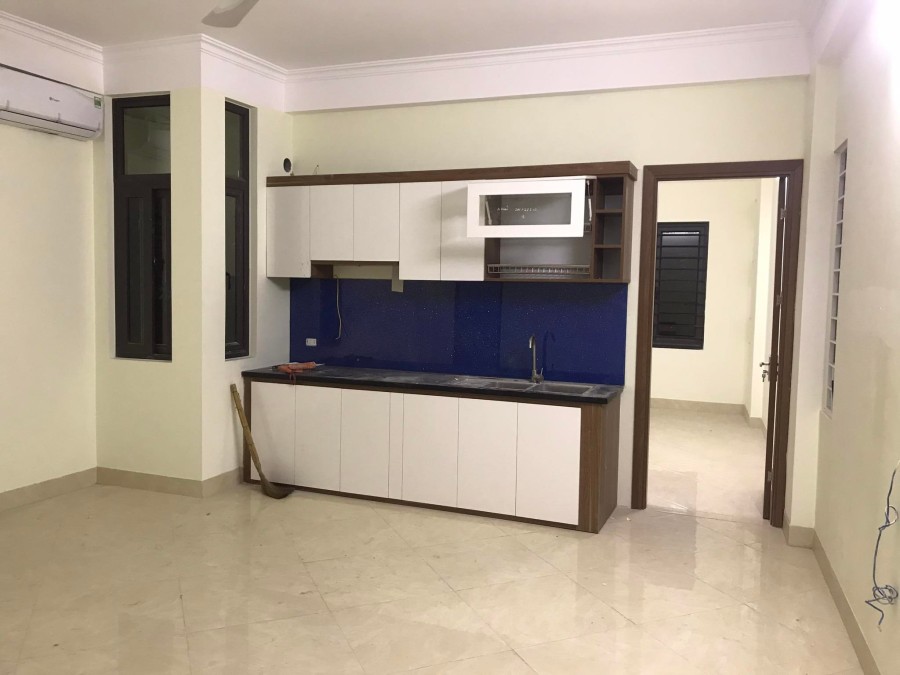 Bán nhà CCMN 9 tầng thang máy 30 phút Full đồ doanh thu 100 triệu/tháng, giá 16 tỷ