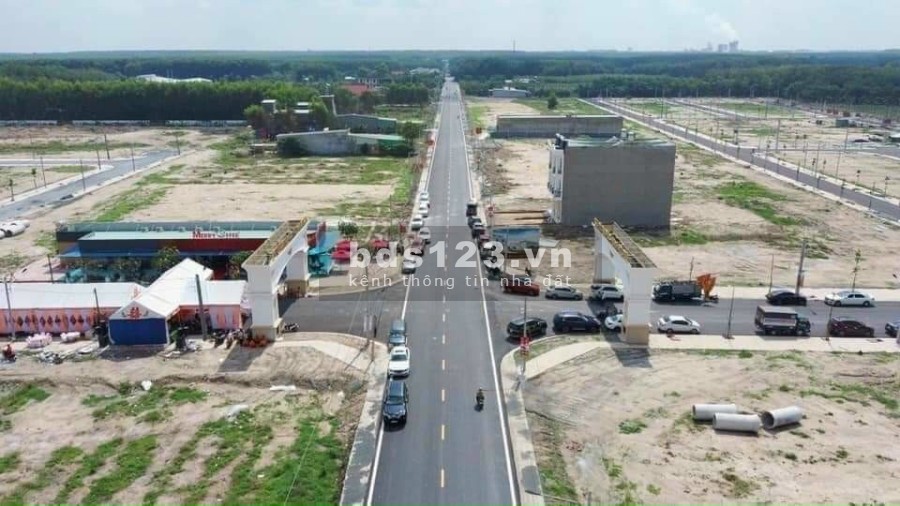 (CHÍNH CHỦ) TUỔI GIÀ NÊN CẦN BÁN 1920M2, ĐẤT GẦN KCN, DÂN ĐÔNG, CÓ SUỐI – 535TR
