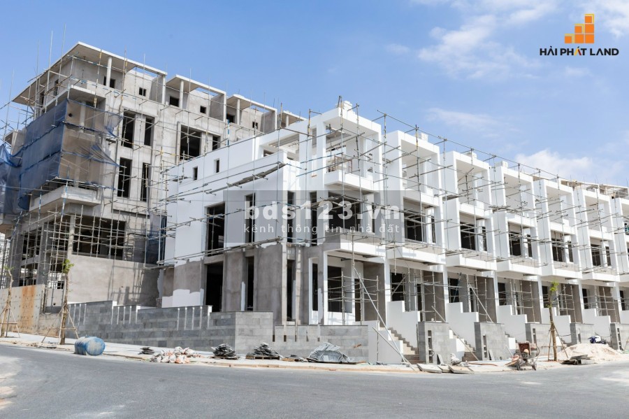 Bán nhà phố thương mại ngay đại lộ Võ Nguyên Giáp tỉnh Bình Thuận, pháp lý chuẩn