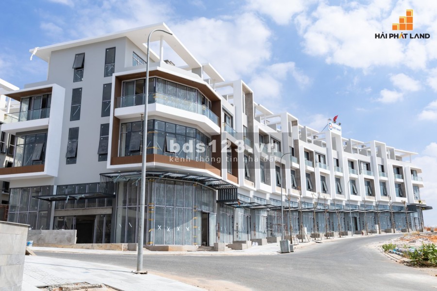 Bán nhà phố thương mại ngay đại lộ Võ Nguyên Giáp tỉnh Bình Thuận, pháp lý chuẩn